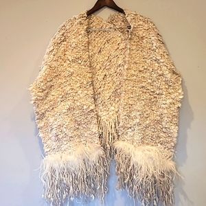 Thick fuzzy shawl with feather
